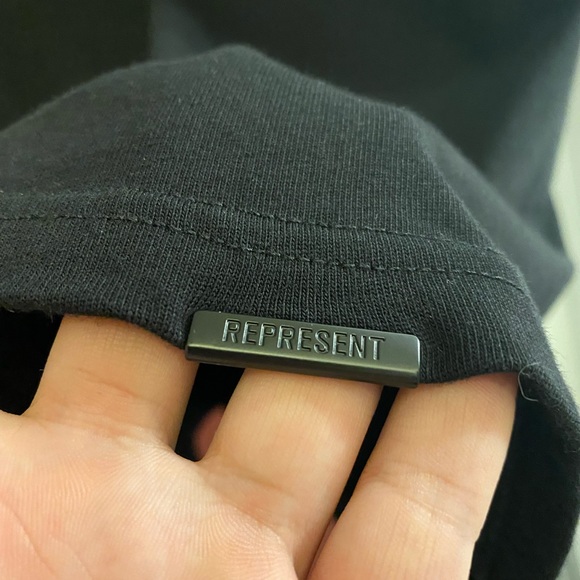 Represent Clothing T-Shirt - Picture 3 of 4